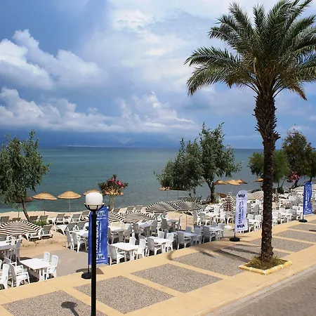 Wa Farm & Ξενοδοχείο