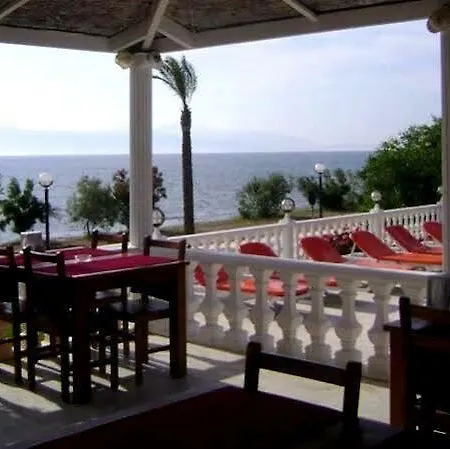 Wa Farm & Ξενοδοχείο