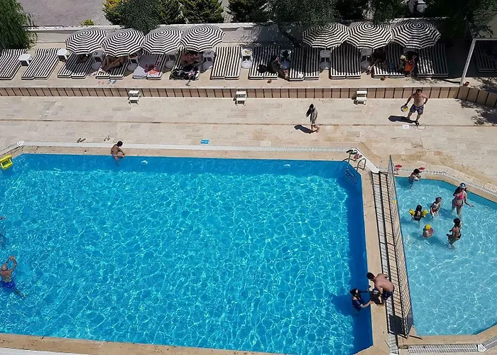 Wa Farm & Çeşme
